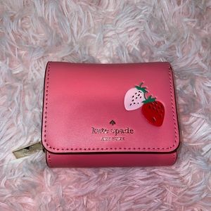 Kate Spade Strawberry Wallet 🍓